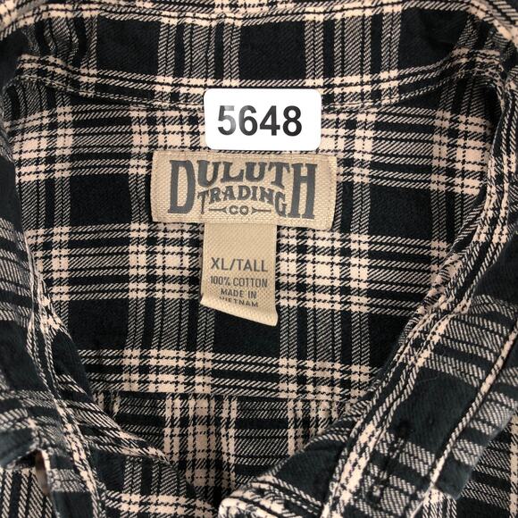 Duluth Mens Button Up Shirt XLT Black Cream Plaid Long Sleeve Front Pockets - Picture 9 of 9